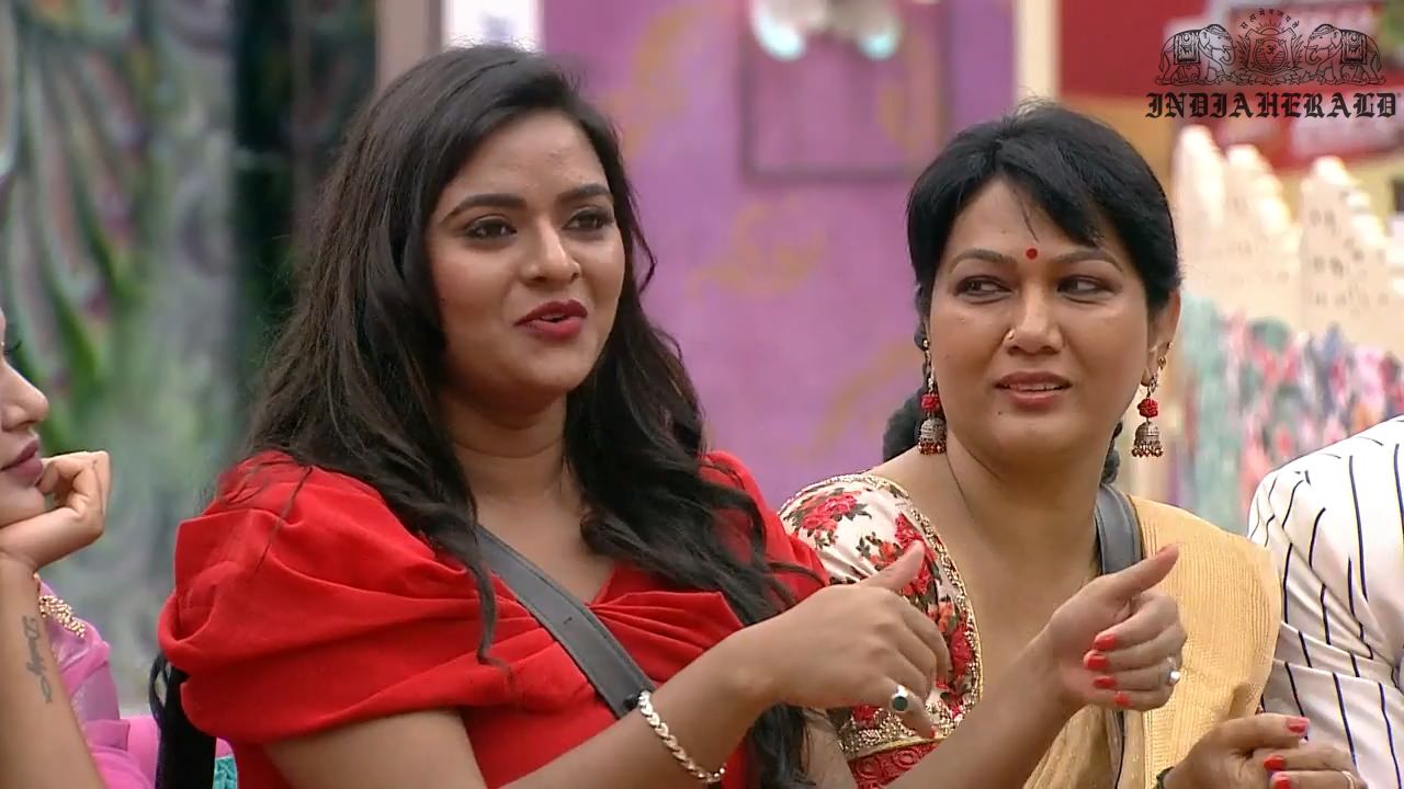 Bigg Boss Telugu Season 3 Day 6 Hot Stills Set 3