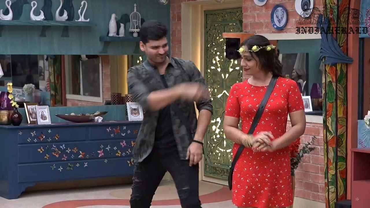 Bigg Boss Telugu Season 3 Day 9 Hot Stills Set 2