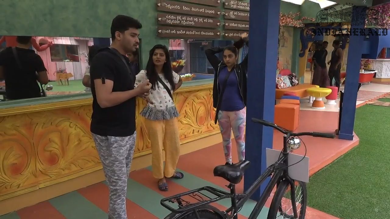Bigg Boss Telugu Season 3 Day 9 Hot Stills Set 2