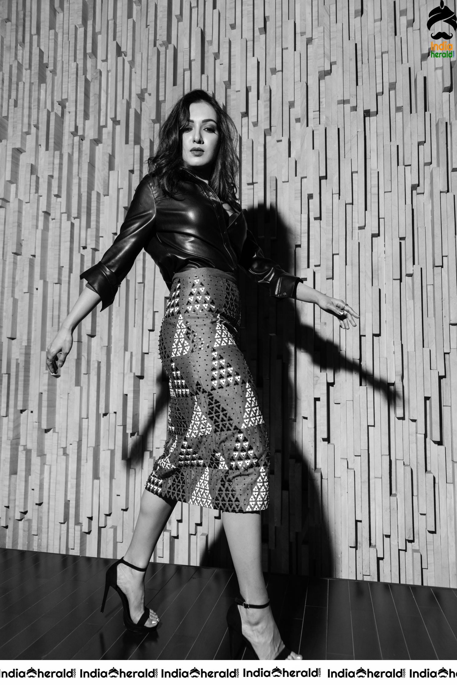 Captivating Catherine Tresa in B and W Photoshoot session