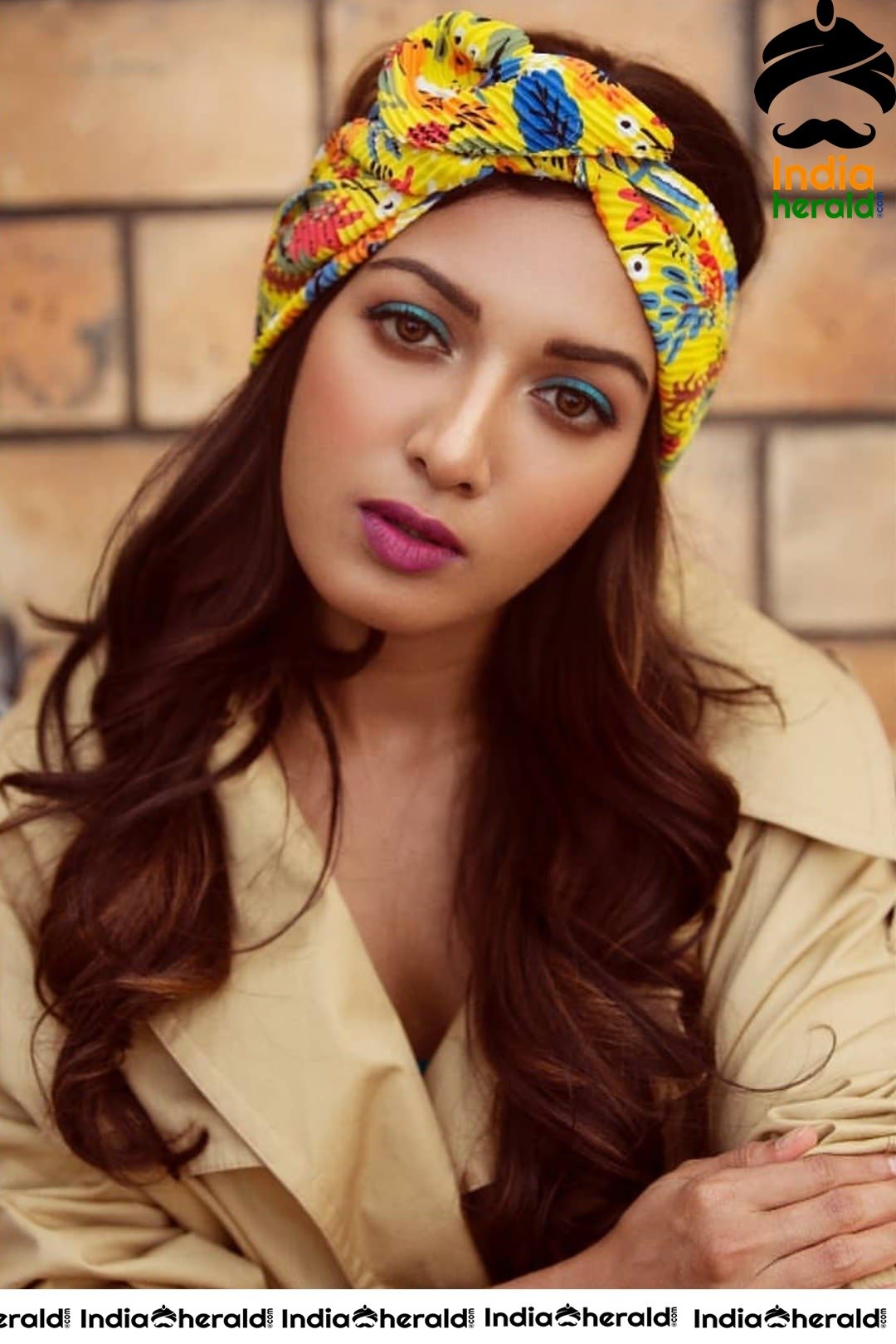 Catherine Tresa Captivating and Sexy Photoshoot