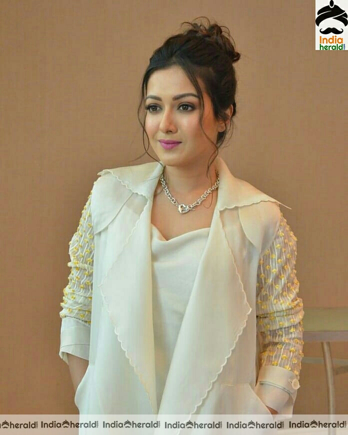 Catherine Tresa Latest Cute Stills