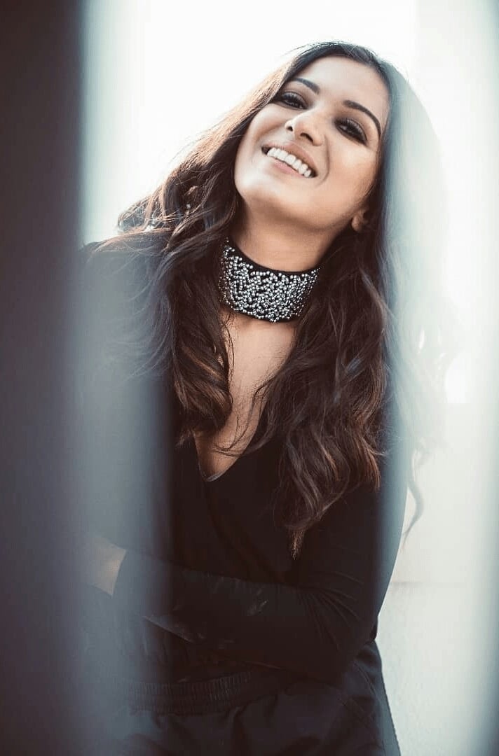Catherine Tresa Latest Hot Compilation Photoshoot Stills