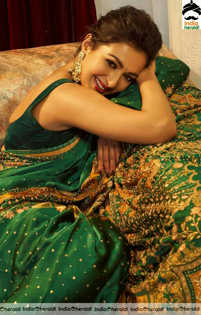 Catherine Tresa Latest Hot Green Saree Stills