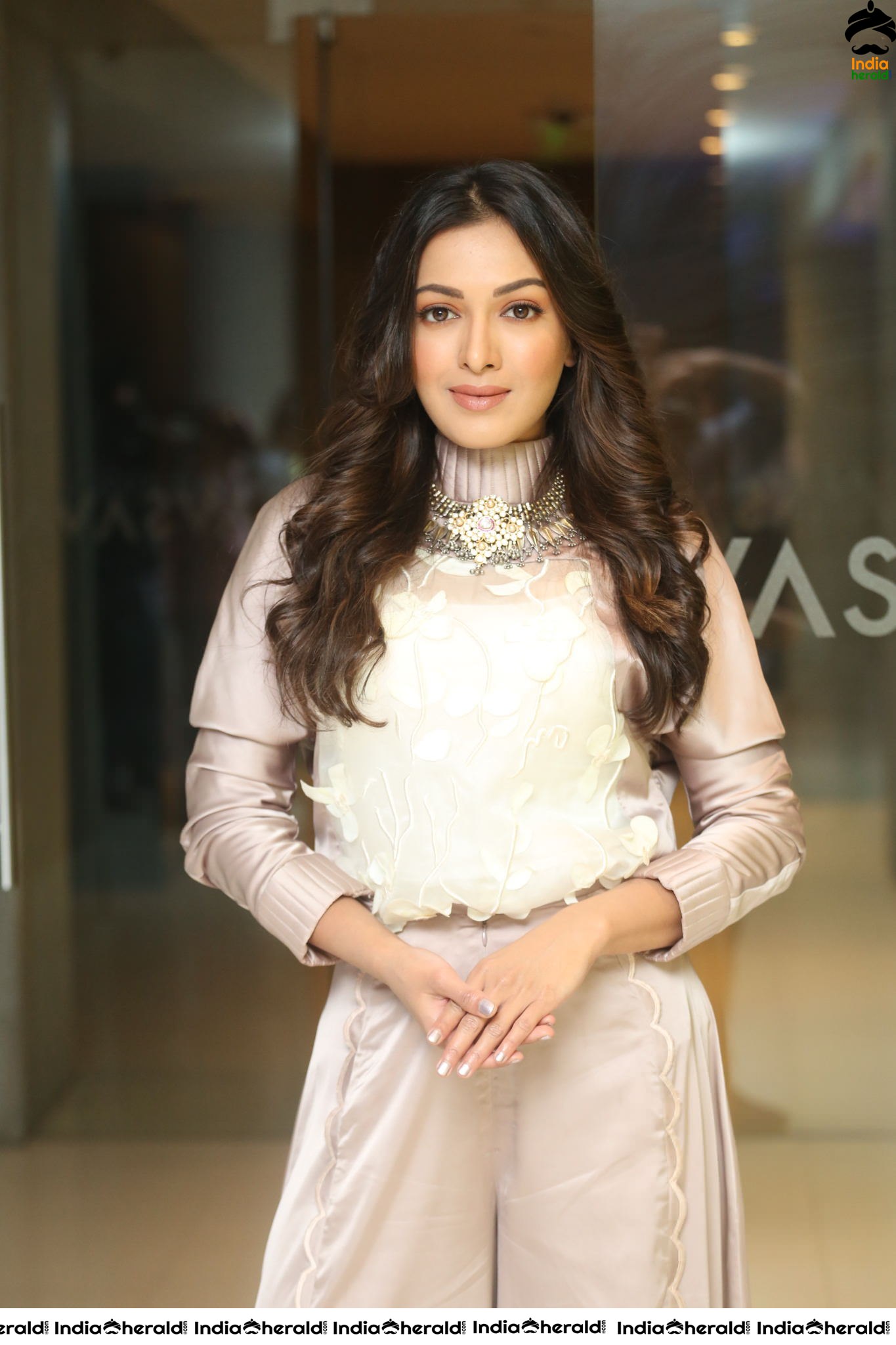 Catherine Tresa Looking Elegant During Her Recent Press Interview Set 2