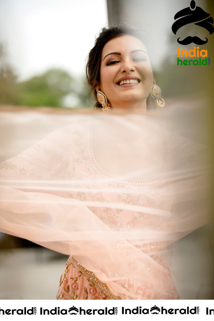 Catherine Tresa Peach Color Photoshoot Stills