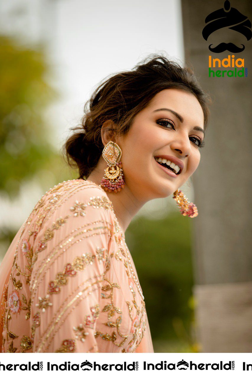 Catherine Tresa Peach Color Photoshoot Stills