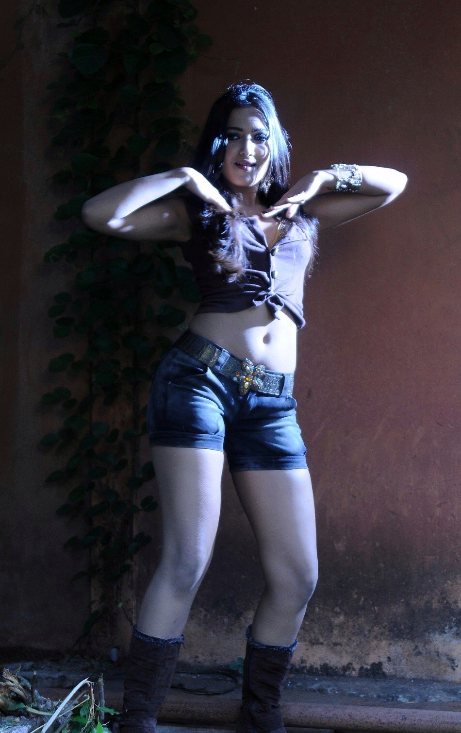 Catherine Tresa Vintage Hot Clicks