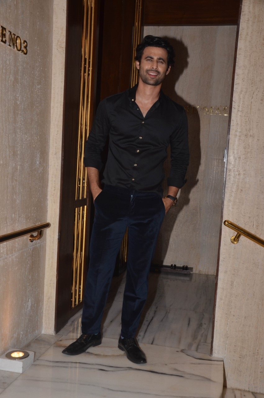 Celebs At Manish Malhotra House Party Set 2