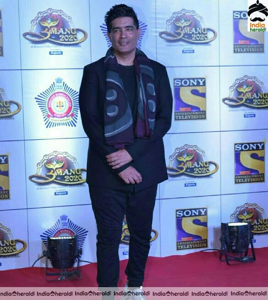 Celebs At Umang 2020 The Red Carpet Of Mumbai Police Show Set 1