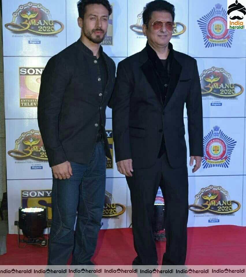 Celebs At Umang 2020 The Red Carpet Of Mumbai Police Show Set 3