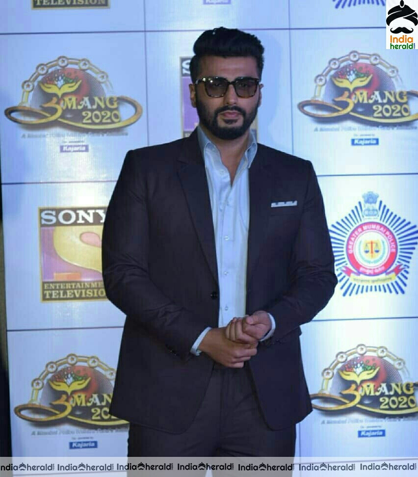 Celebs At Umang 2020 The Red Carpet Of Mumbai Police Show Set 6
