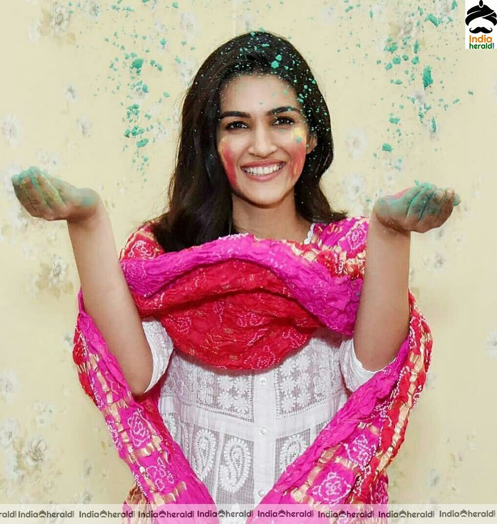 Celebs Holy Celebration Stills Set 1