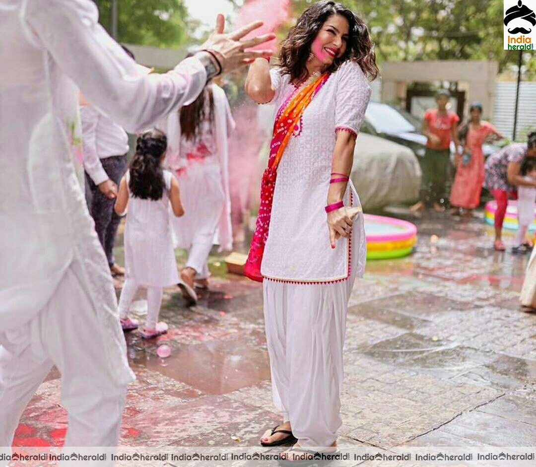 Celebs Holy Celebration Stills Set 1