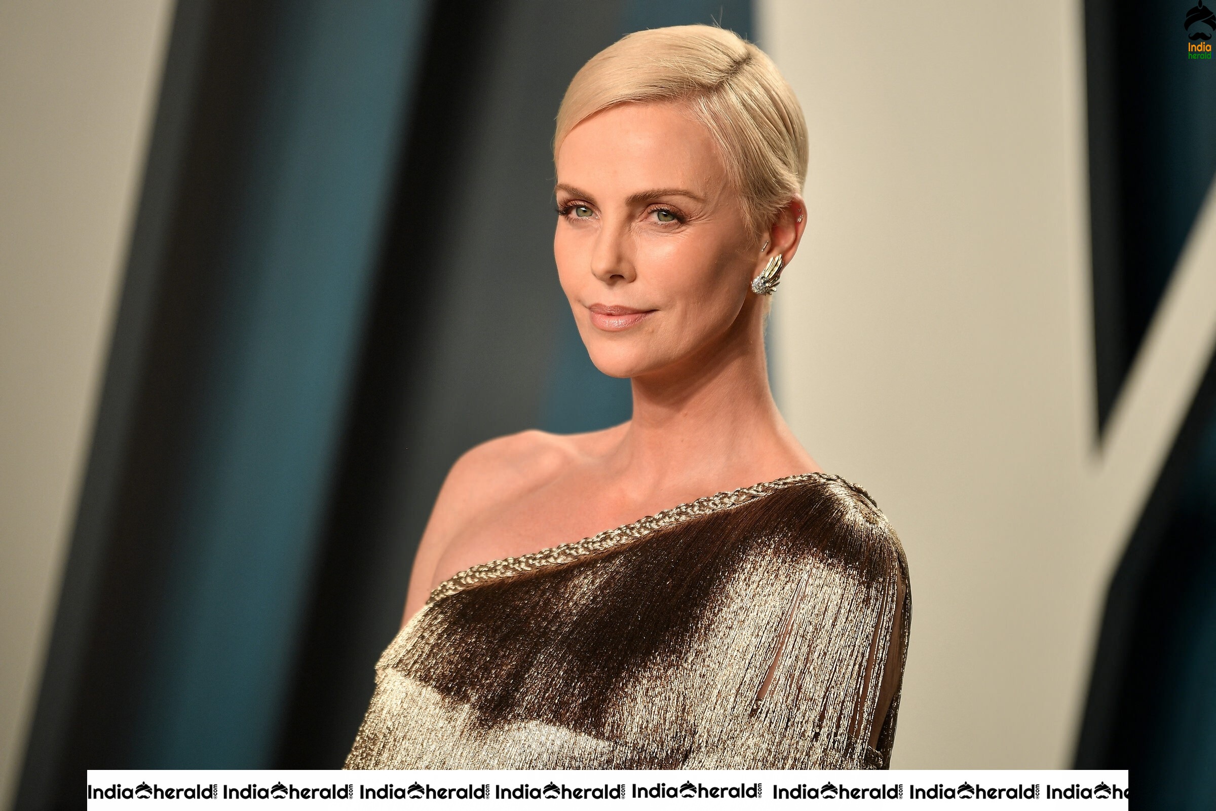 Charlize Theron at Vanity Fair Oscar Party Beverly Hills Set 1