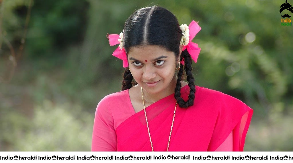 Colors Swathi Reddy Looking Gorgeous in Rural Makeover Photos Set 1
