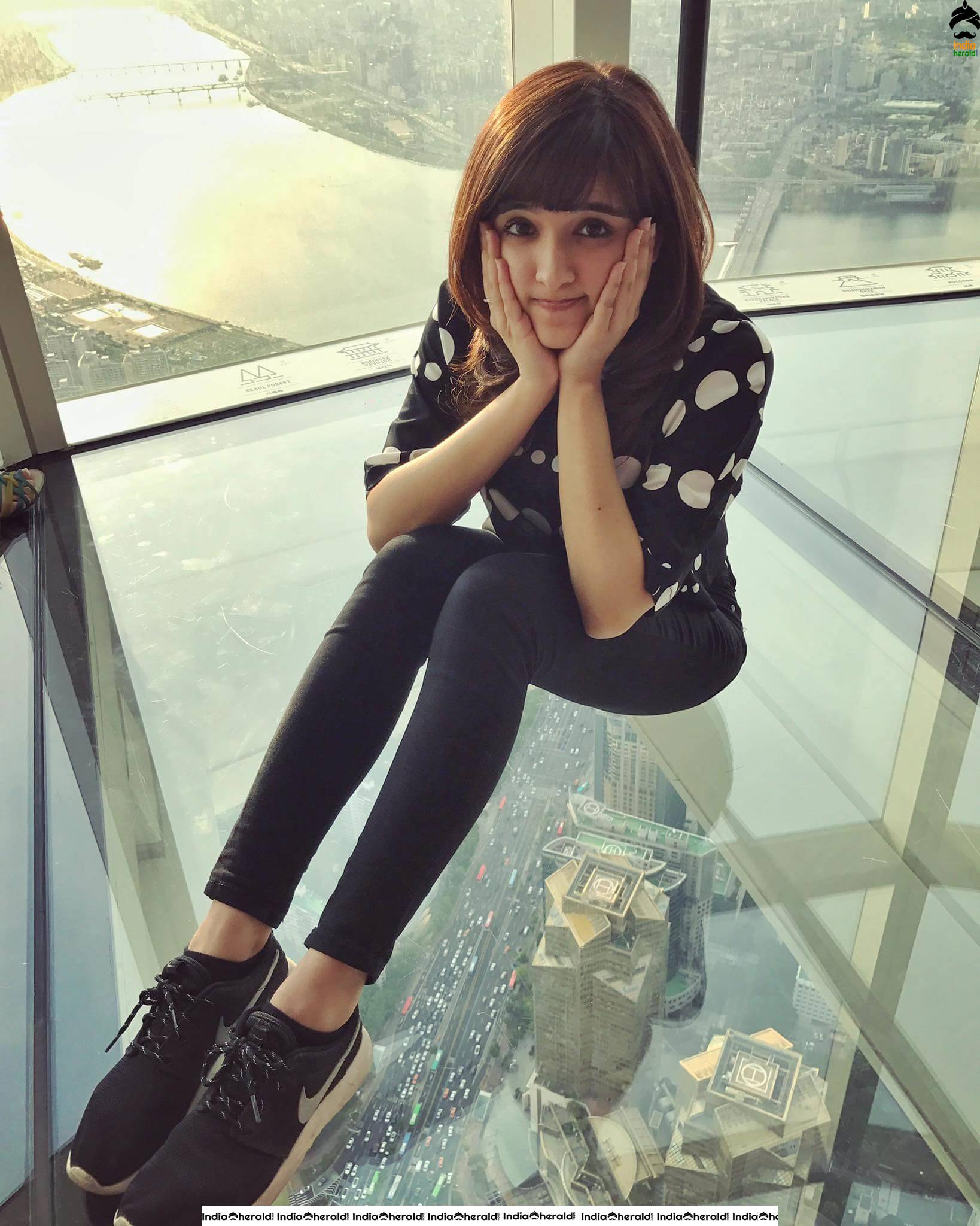 Cute Adorable and Hot Photos Collection of Shirley Set 3