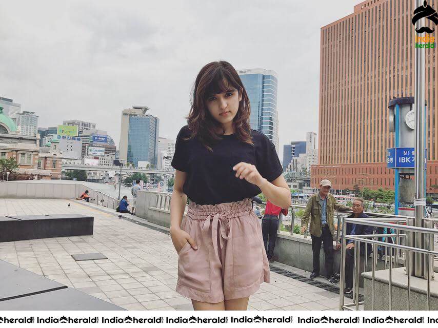 Cute Adorable and Hot Photos Collection of Shirley Set 3