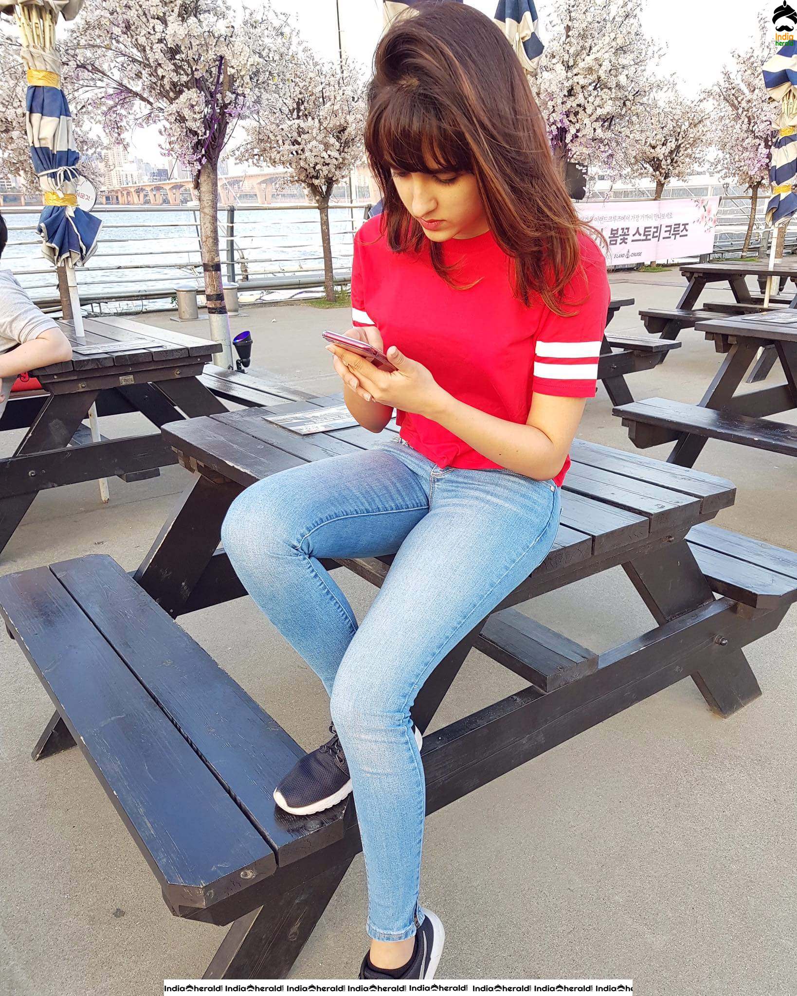 Cute Adorable and Hot Photos Collection of Shirley Set 4