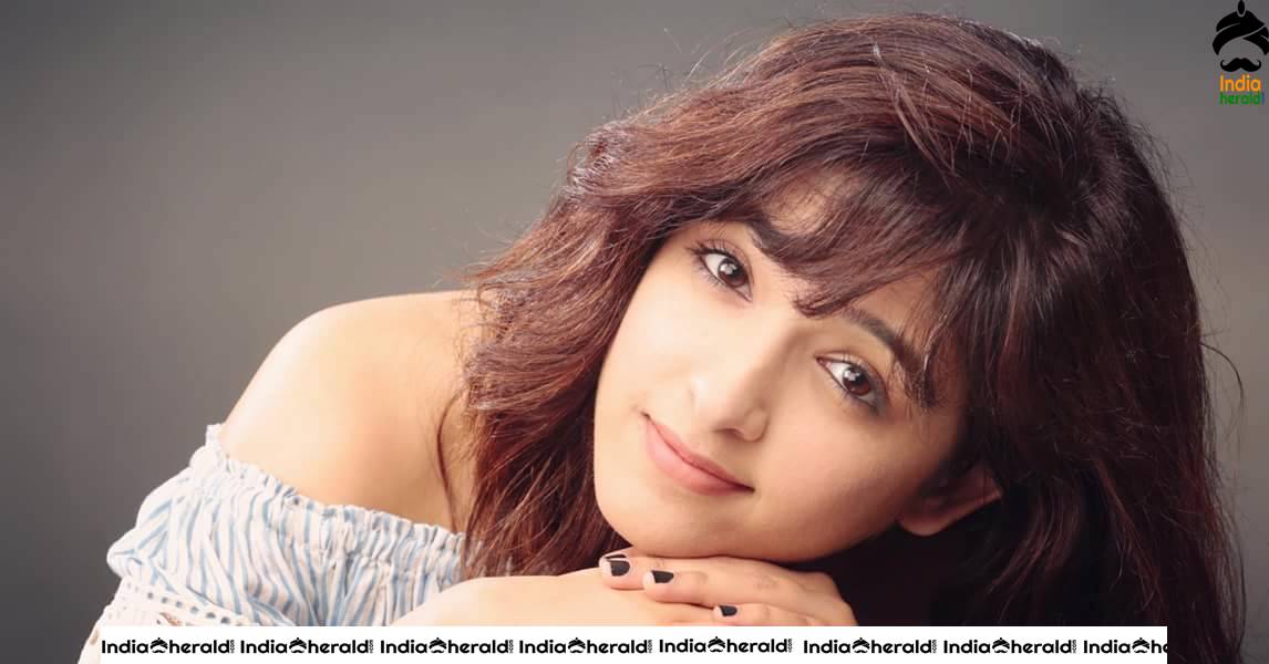 Cute Adorable and Hot Photos Collection of Shirley Set 4