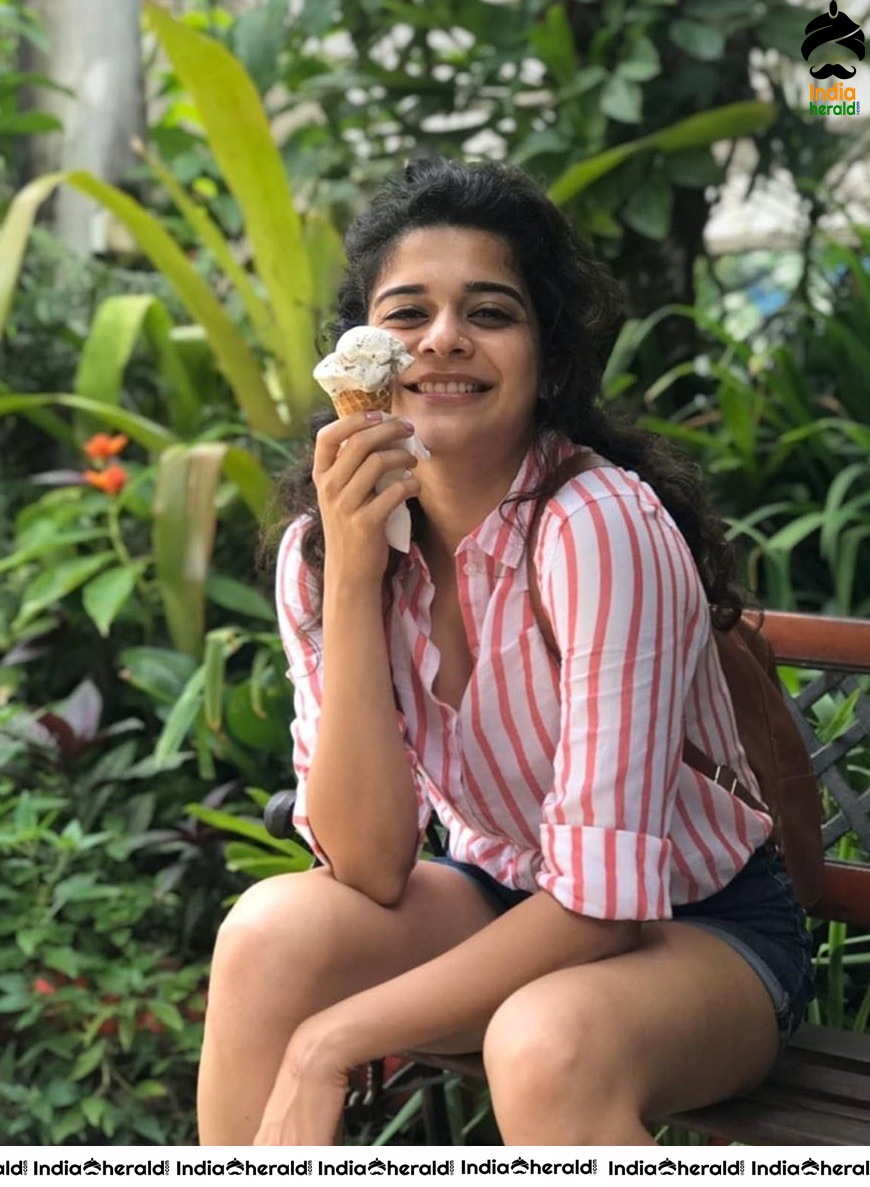 Cutie Mithila Palkar Latest Hot Photos