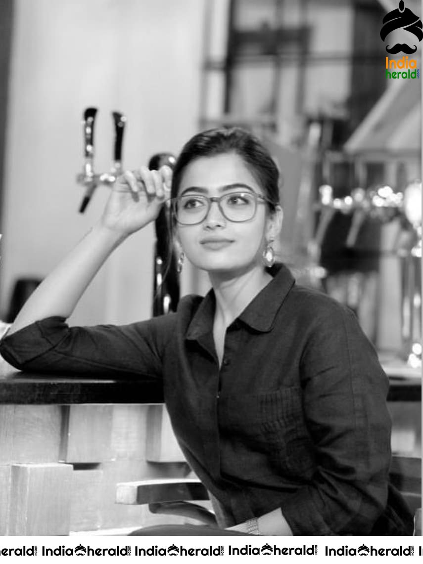 Cutie Pie Rashmika Mandanna Latest Clicks