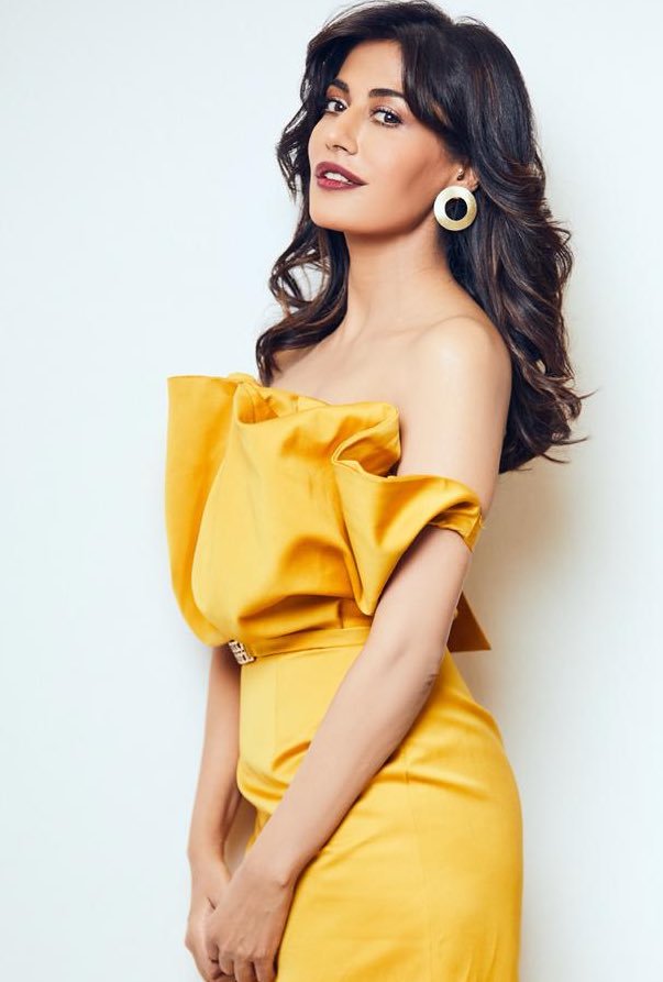 Dazzling Beauty Chitrangada Singh Latest Pictures