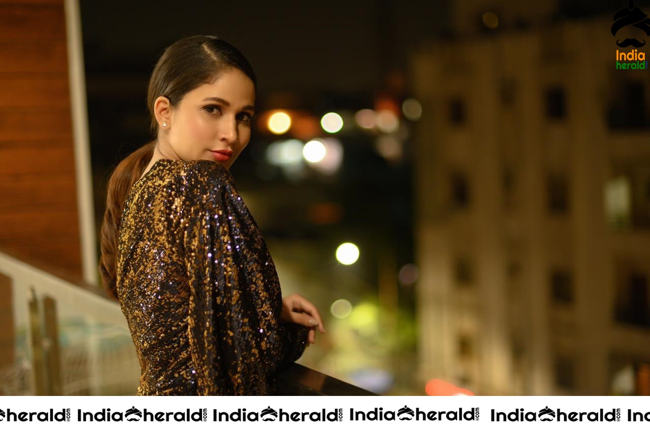 Dazzling Latest Photos of Lavanya Tripathi