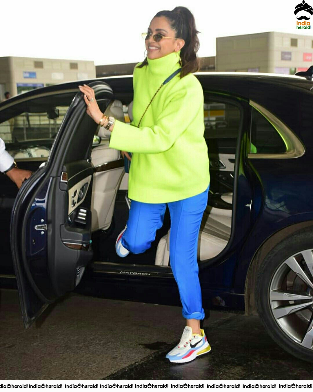 Deepika Padukone Borrows Ranveer Singh Neon Turtle Neck T Shirt For Her Latest Outing Set 1