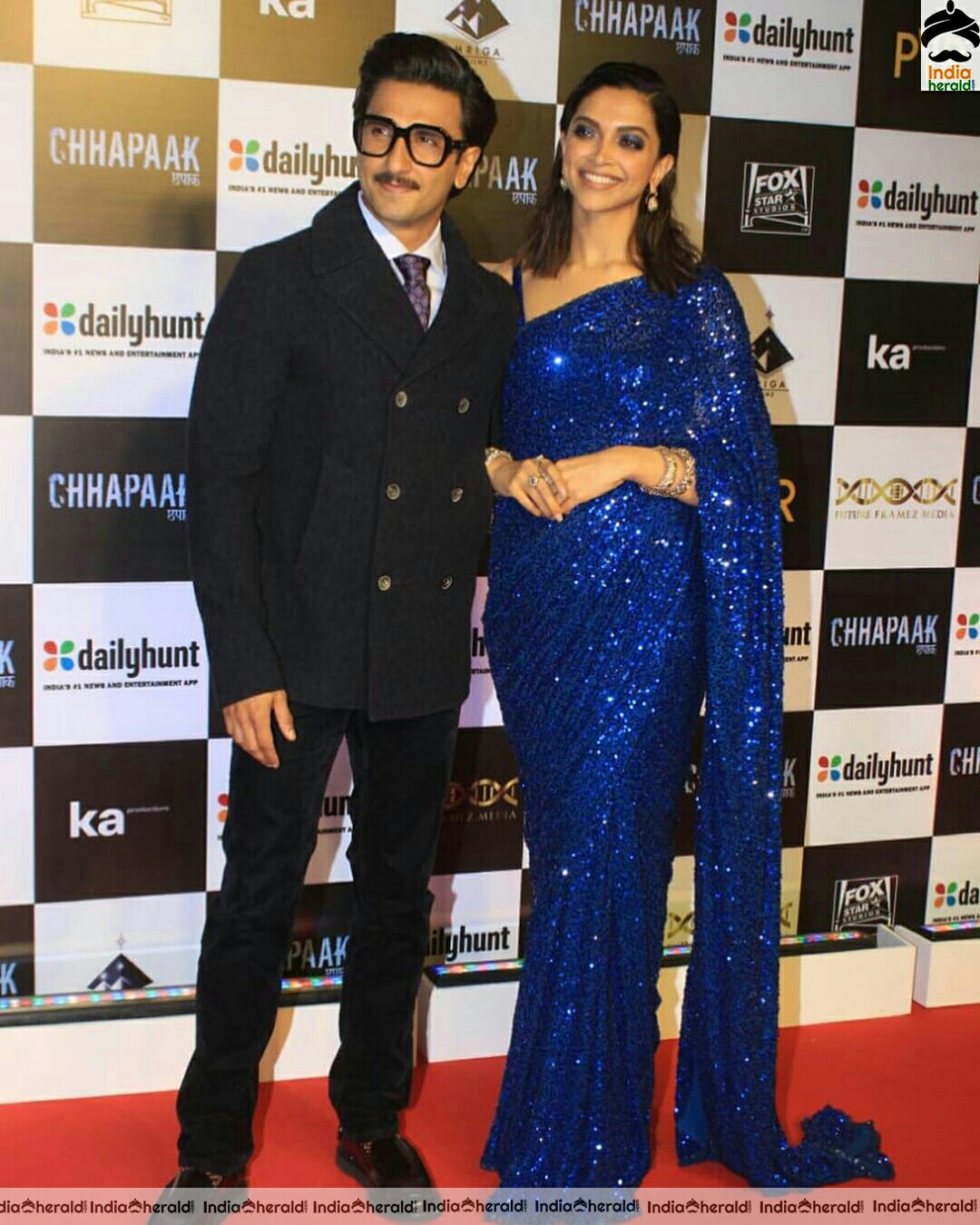 Deepika padukone Cute In Blue Saree With Her Husband