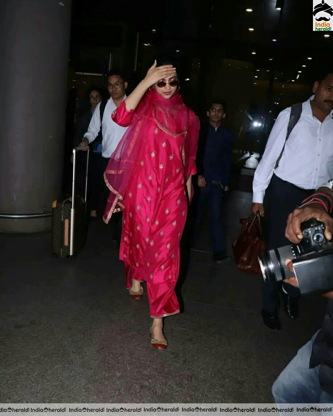 Deepika padukone Cute In Red Chudi while Spotted Mumbai Airport