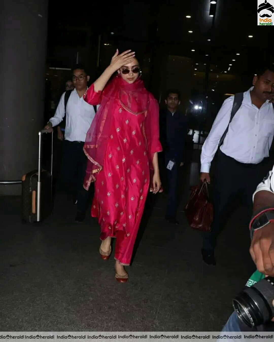 Deepika padukone Cute In Red Chudi while Spotted Mumbai Airport