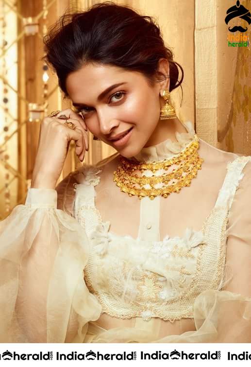 Deepika Padukone Elegant and Gracious Photohsoot for Tanishq