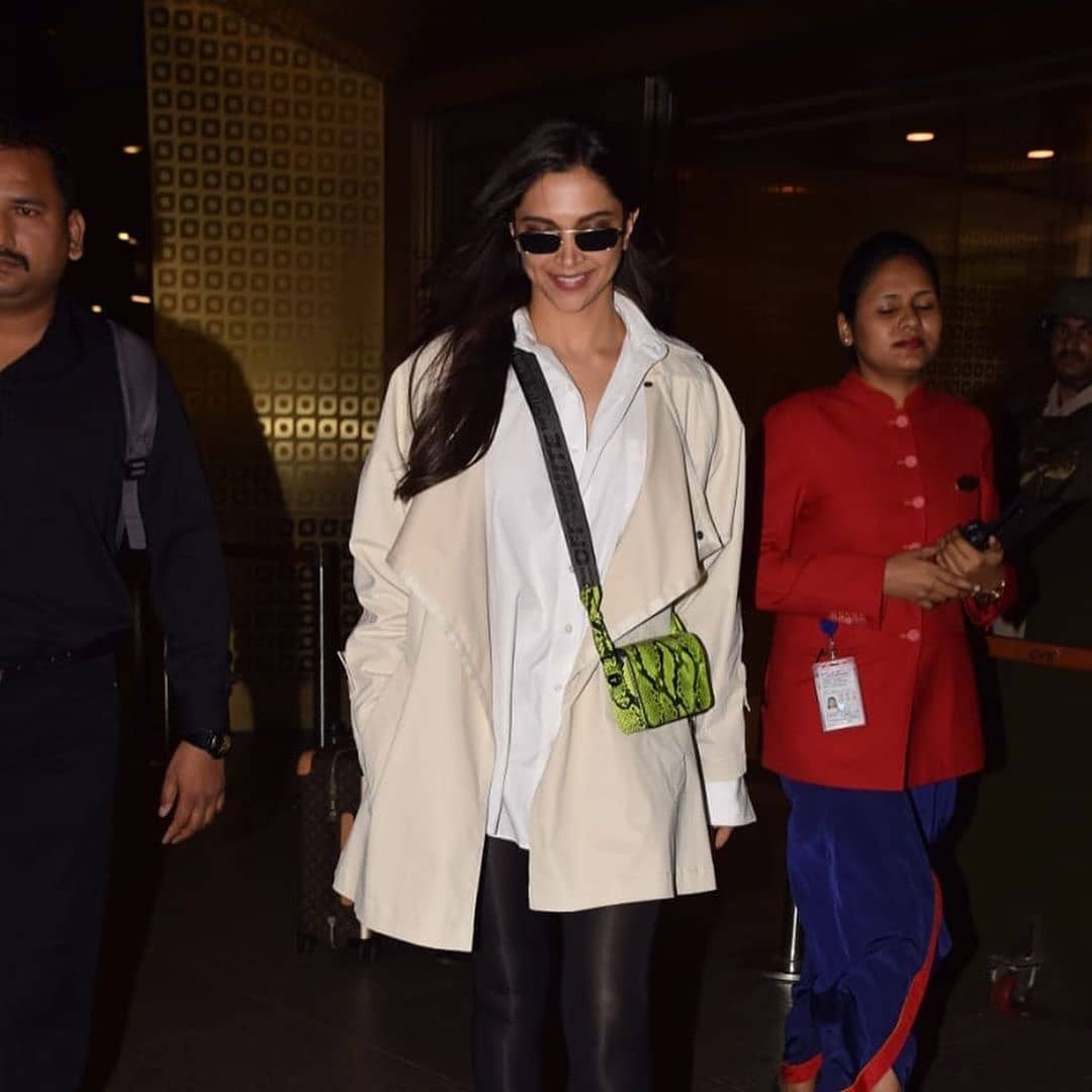 Deepika Padukone In A Free Hair And Casual Dress Look At Airport