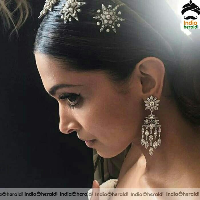 Deepika padukone photoshoot Clicks