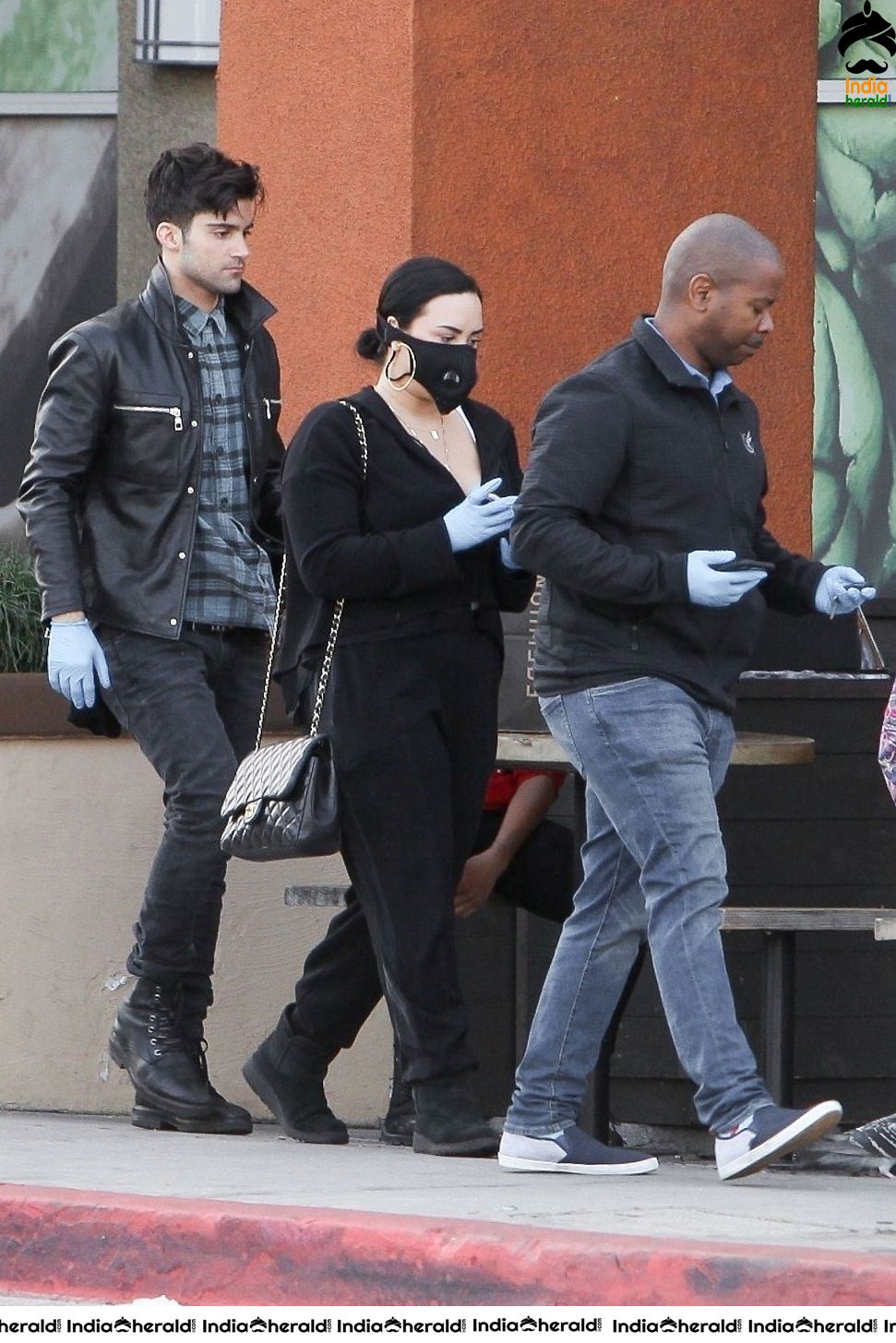 Demi Lovato Wears a Corona Virus mask as she shops at Erewhon in Los Angeles