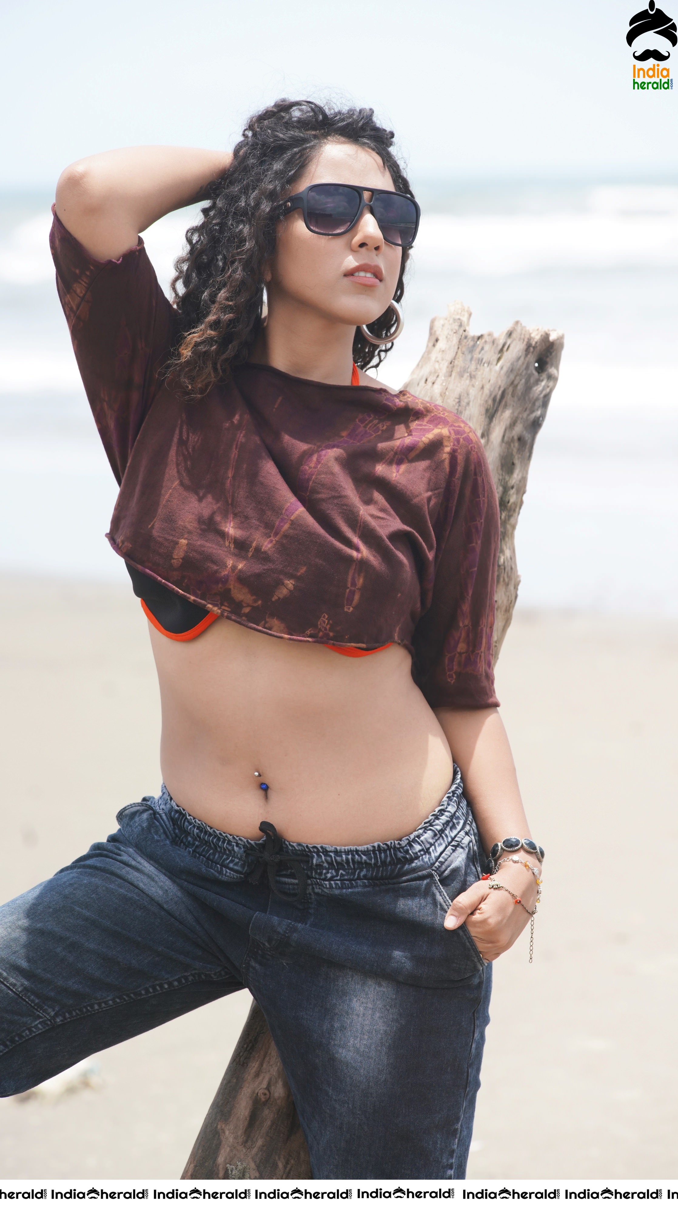 Deviyani Sharma Sizzling Hot New Photoshoot Set 1