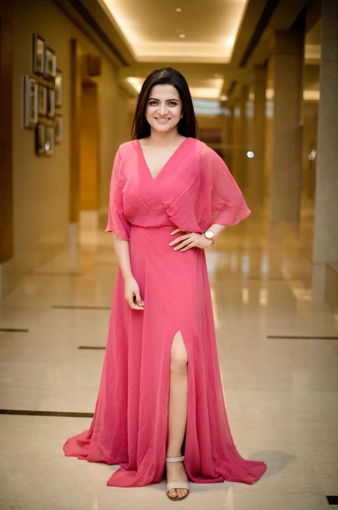 Dhivyadharshini Aka DD Sizzles In Pink Robe Dress