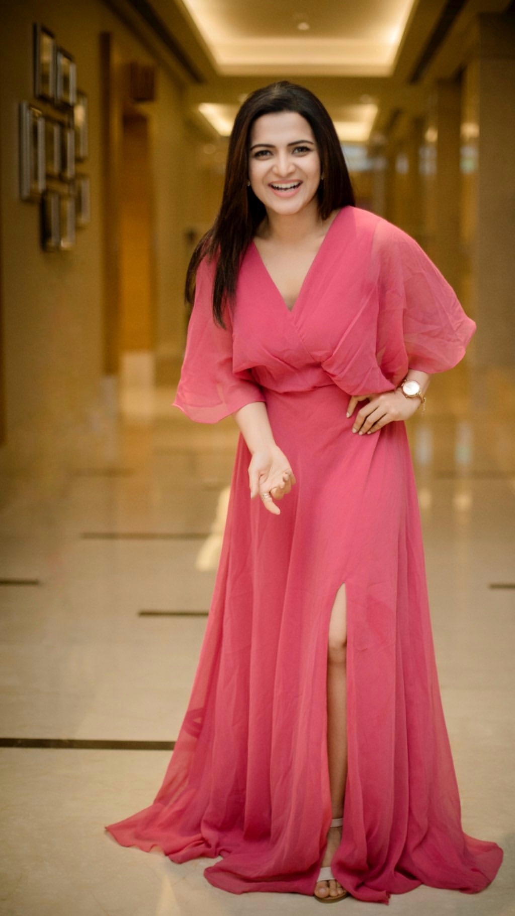 Dhivyadharshini Aka DD Sizzles In Pink Robe Dress