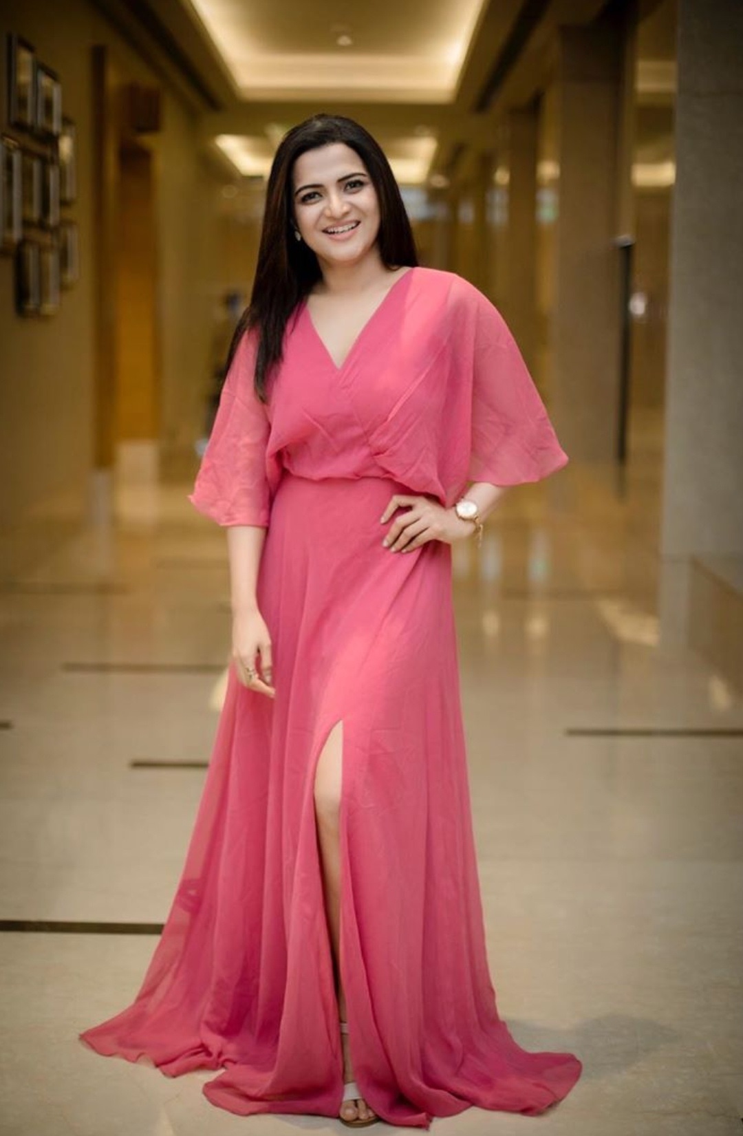 Dhivyadharshini Aka DD Sizzles In Pink Robe Dress