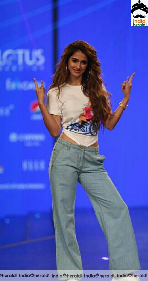 Disha Patani At Lotus Make up India Fasion Week 2019