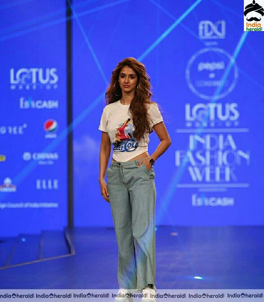 Disha Patani At Lotus Make up India Fasion Week 2019