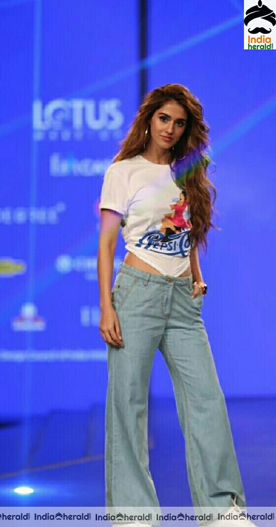 Disha Patani At Lotus Make up India Fasion Week 2019