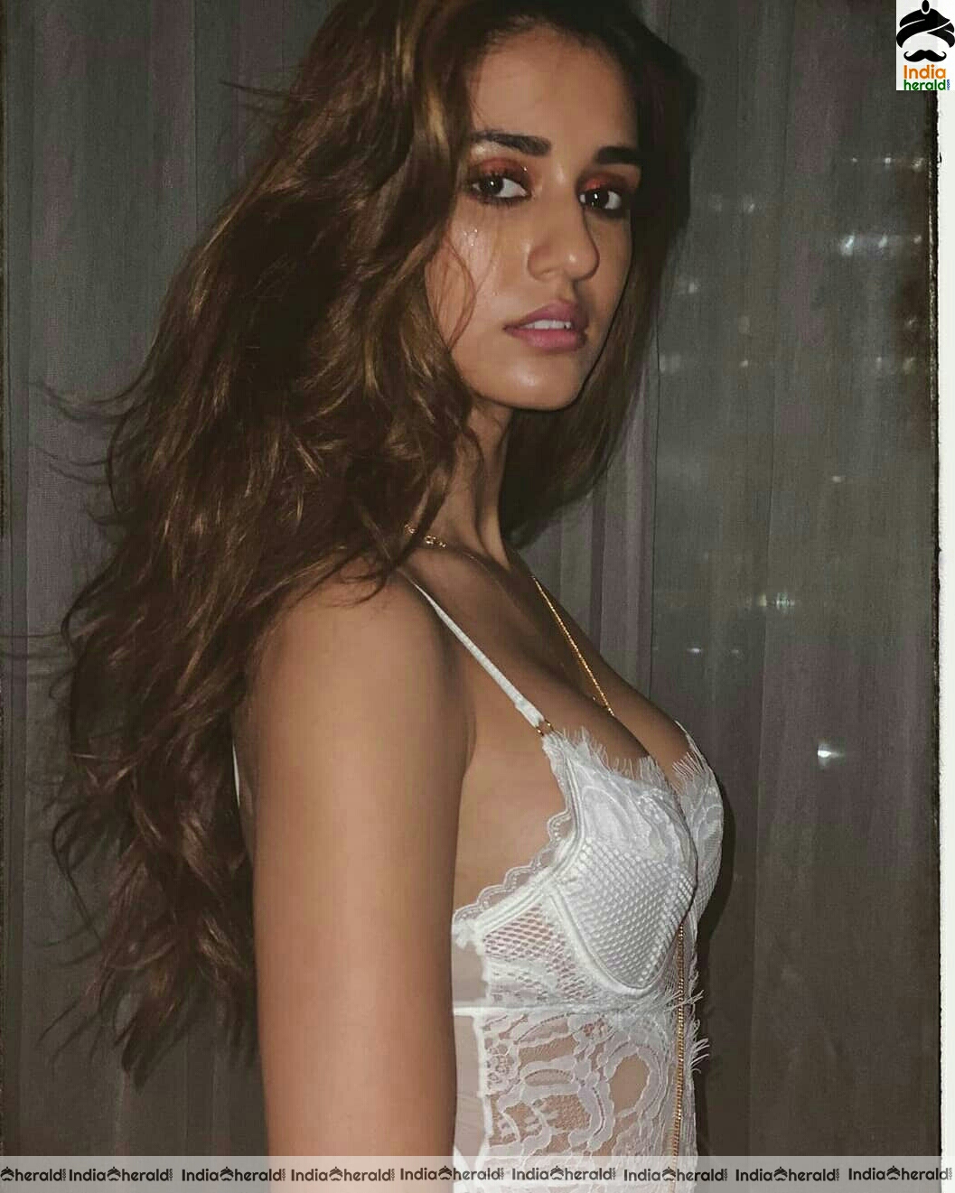 Disha Patani Hot in white Sleeveless tops