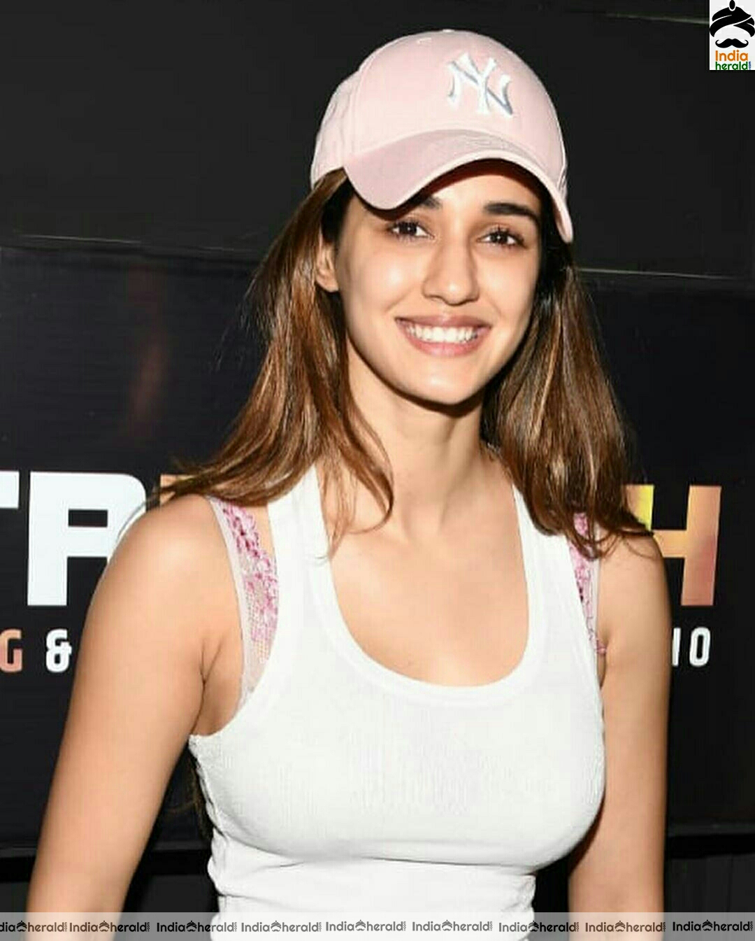 Disha Patani Hot White Sleeveless tight Top Stills