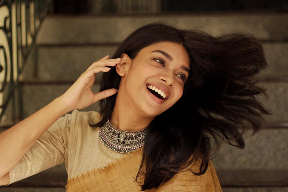 Dushara Latest Photo Shoot Stills