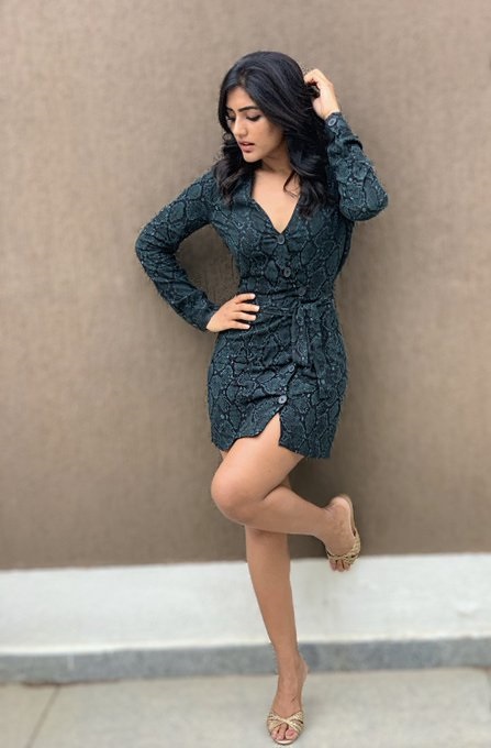 Eesha Rebba Oozing Oomph Hot Stills