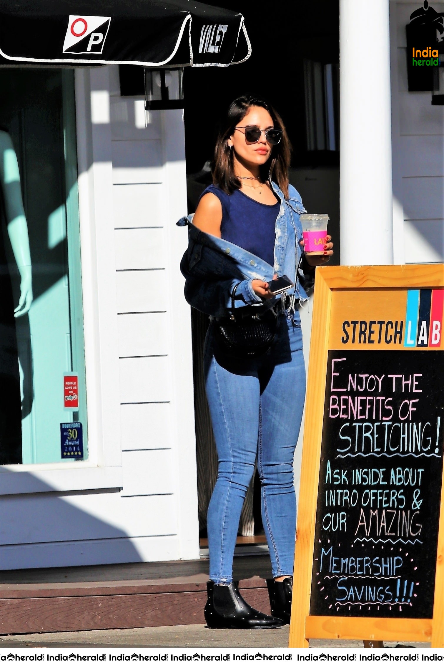 Eiza Gonzalez enjoys a Day Out in Studio City