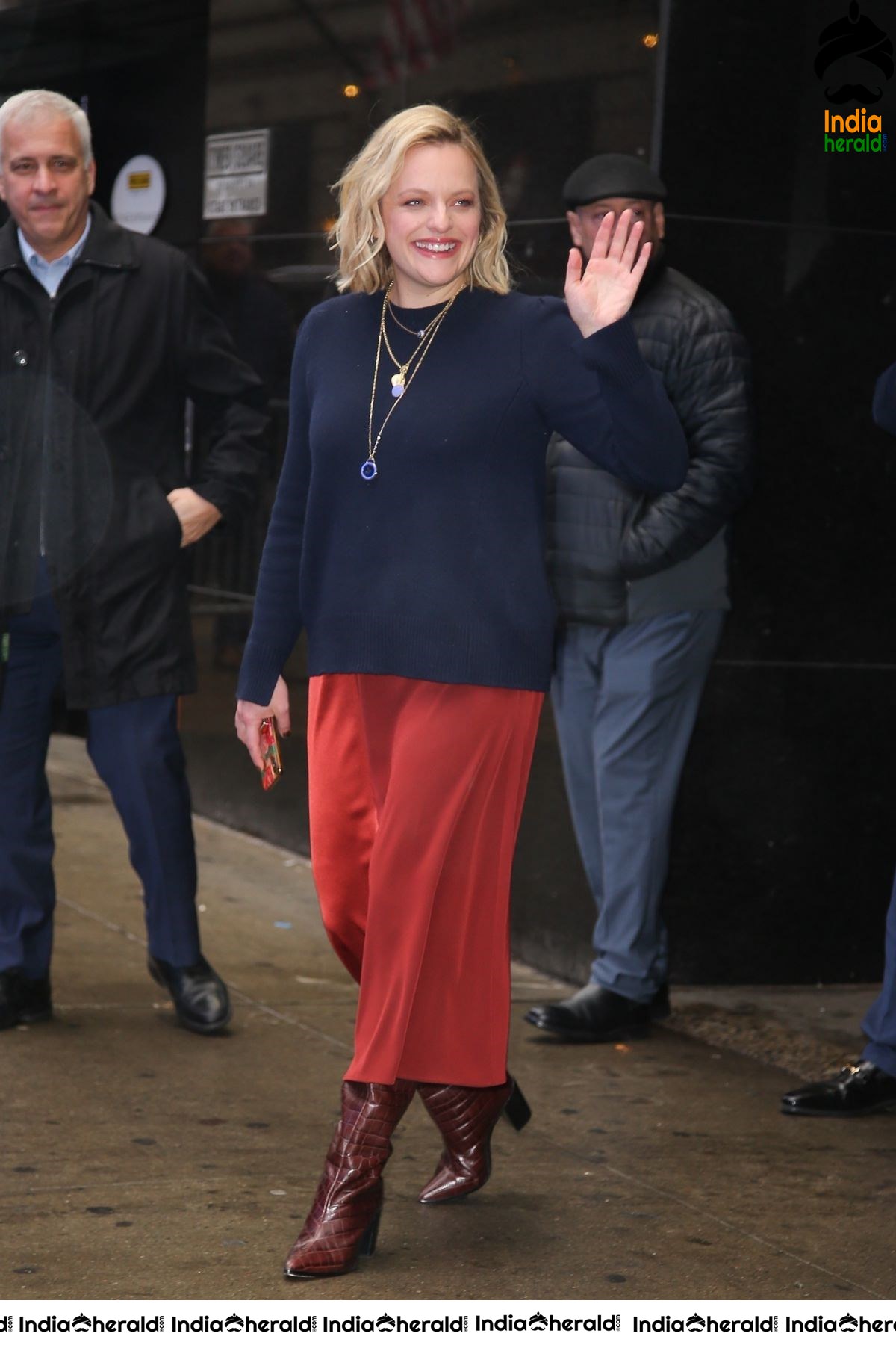 Elisabeth Moss Photos as she Leaves the Good Morning America studios in NYC