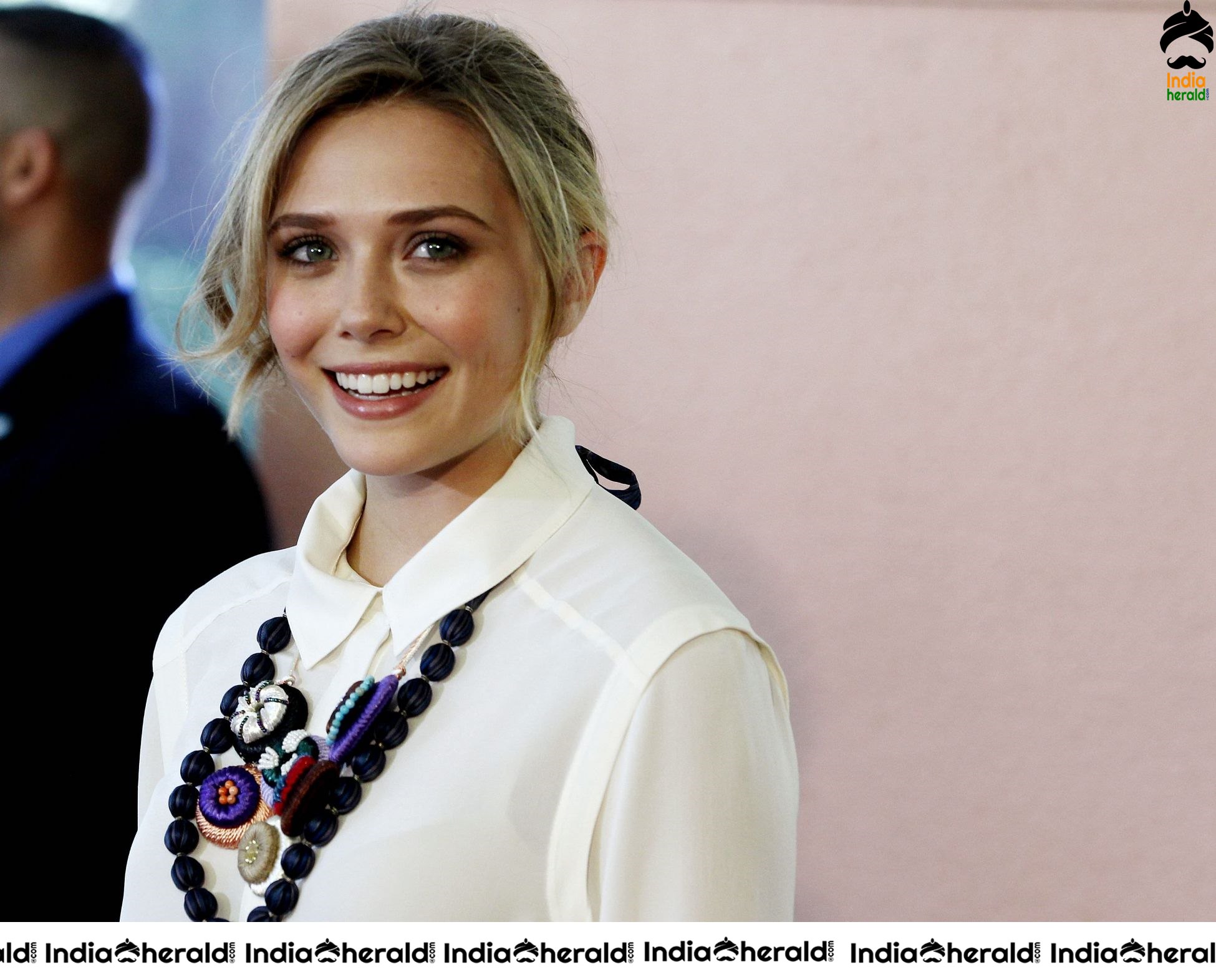 Elizabeth Olsen at The Hollywood Foreign Press Association Annual Luncheon